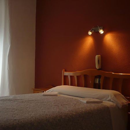 Hostal Fuencarral Kryse Madrid Extérieur photo